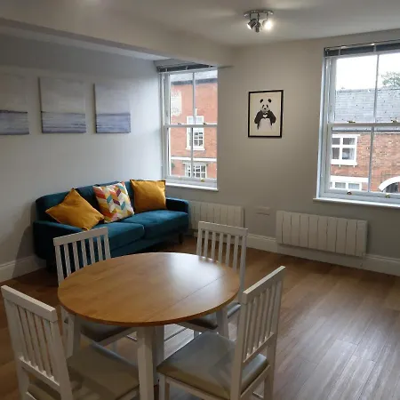 27 High Street Apartments Husbands Bosworth Extérieur photo
